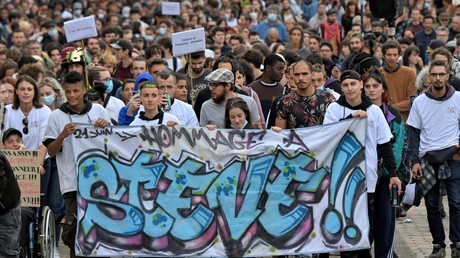 «Tout le monde déteste la police» : marche blanche à Nantes en hommage à Steve Maia Caniço