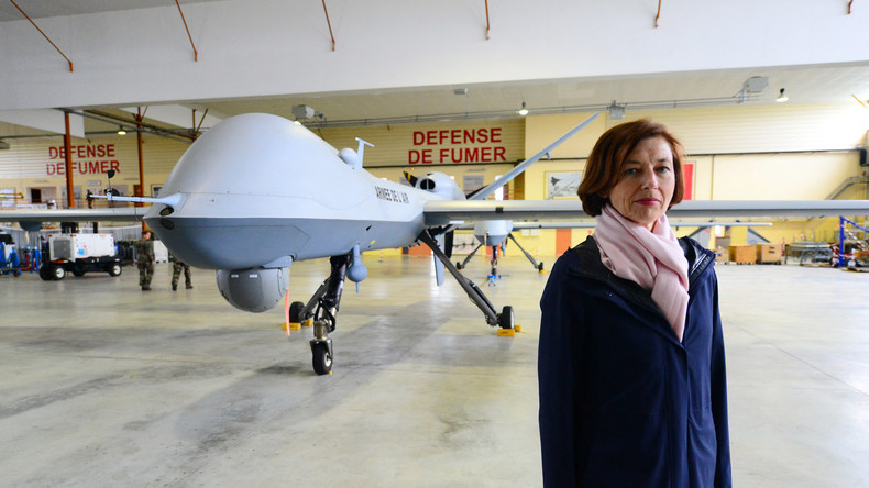 Drones armés et de surveillance : un rapport pointe le retard de la France