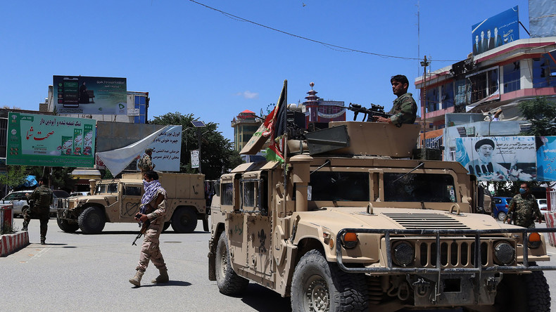 Afghanistan : trois nouvelles capitales provinciales tombent aux mains des Taliban