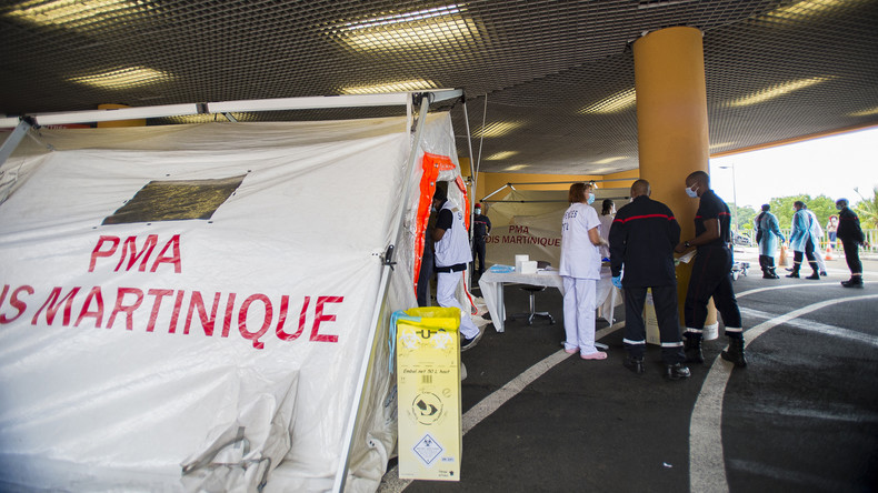 Confinement et couvre-feu prolongés de trois semaines en Martinique