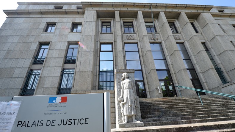 L'Afghan accusé de liens avec les Taliban condamné à dix mois de prison avec sursis