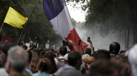 Manifestations dans plus de 150 villes de France contre le pass sanitaire et l'obligation vaccinale