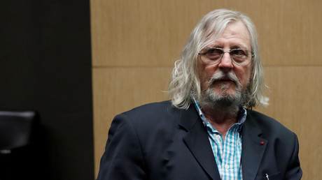 Efficacité du vaccin, relation avec Macron : Raoult en direct chez Hanouna avant son départ de l'IHU