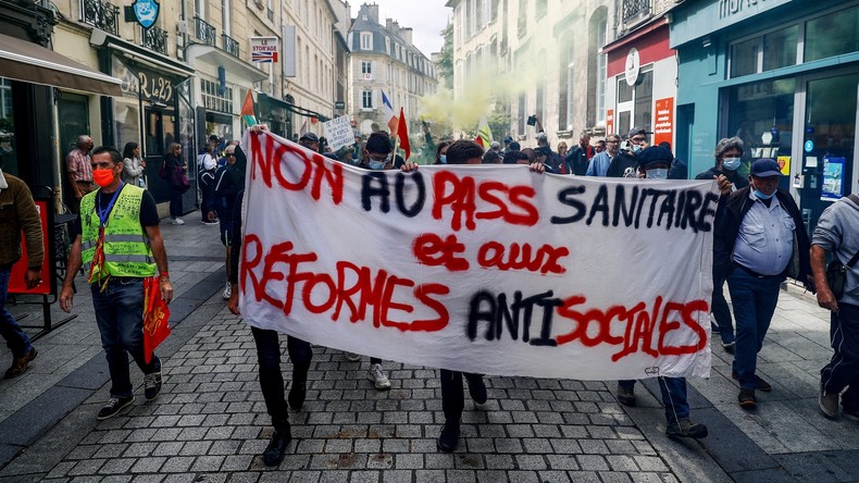 Des opposants au pass sanitaire déclenchent l'évacuation d'un cinéma à Caen