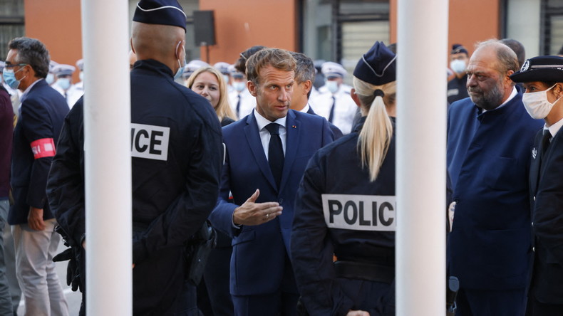 Macron souhaite «un contrôle indépendant» des forces de l'ordre