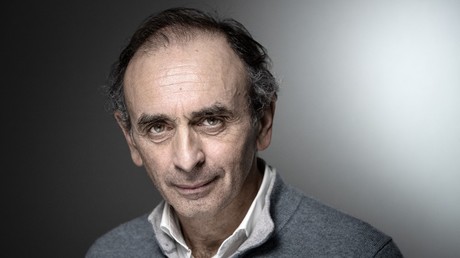 «Le CSA n'est absolument pas indépendant» : Zemmour accuse le camp Macron de pressions