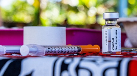 «Convaincre plutôt que contraindre»: manifestations contre l’obligation vaccinale pour les soignants «Convaincre plutôt que contraindre»: manifestations contre l’obligation vaccinale pour les soignants