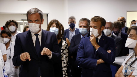 Obligation vaccinale : Véran annonce «quelques 3 000 suspensions» de soignants non vaccinés