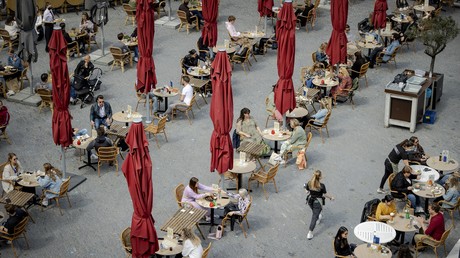 Aux Pays-Bas, le pass sanitaire devient obligatoire pour utiliser les toilettes des bars Aux Pays-Bas, le pass sanitaire devient obligatoire pour utiliser les toilettes des bars