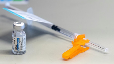 Une seringue contenant le vaccin de Johnson & Johnson contre le Covid-19 à Columbus (Ohio) Etats-Unis, le 2 mars 2021.