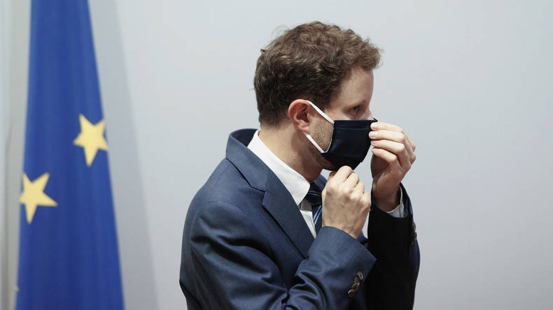 «Loi homophobe» : Paris réclame des sanctions contre la Hongrie pour sa loi sur les contenus LGBT