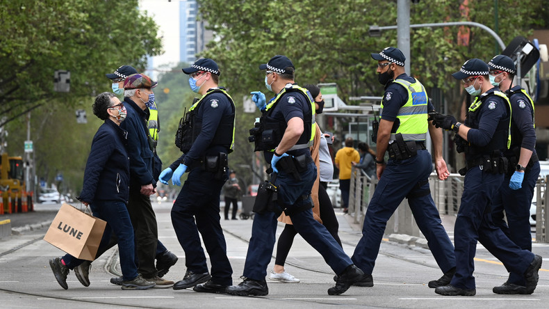 Australie : un homme interrogé chez lui par la police après un post Facebook anti-confinement