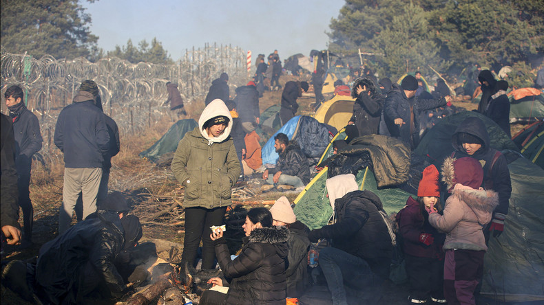 Pologne/Biélorussie : pour Varsovie, le «commanditaire» de la vague migratoire est «à Moscou»