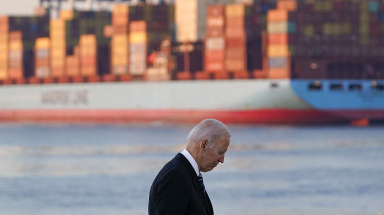 Etats-Unis: face à l'inflation, Biden reconnaît que les prix à la consommation «restent trop élevés»