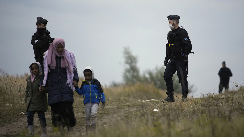Calaisis: un rapport parlementaire chiffre à 120 millions d’euros le coût de la gestion des migrants