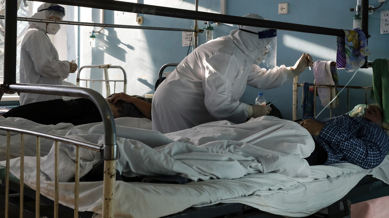 Covid : en Russie, des médecins invitent des personnalités anti-restrictions dans les «zones rouges»