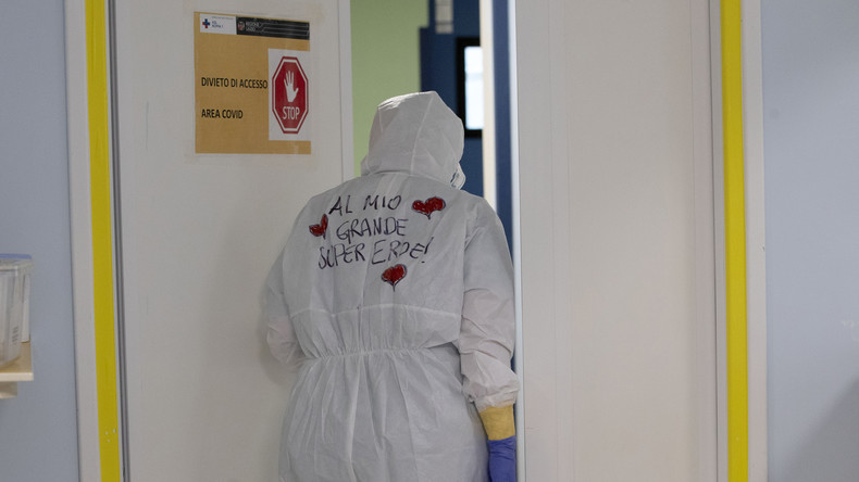 Covid-19 : un premier cas du variant Omicron détecté en Italie