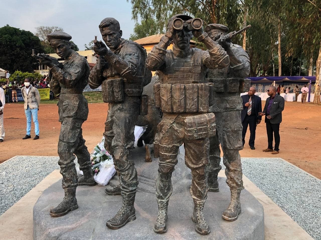La Centrafrique dévoile un monument célébrant la coopération militaire avec la Russie