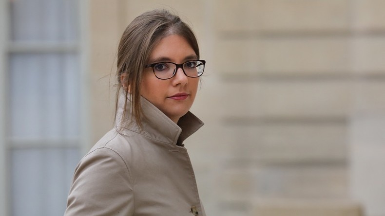 Non-vaccinés : l'interview de Macron était «programmée» pour sortir après le vote, selon Bergé
