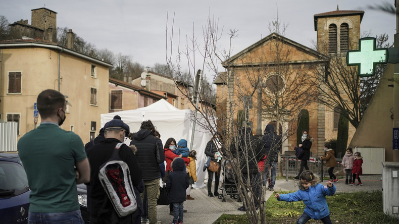Education nationale : appel à la grève face à un protocole sanitaire qui sème la confusion