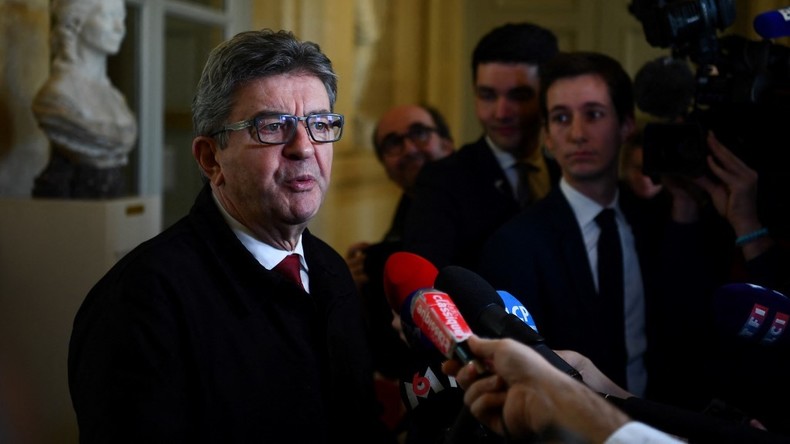 Jean-Luc Mélenchon à Paris, diffamation, Radio France