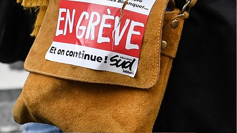 Grève du 13 janvier : les enseignants dénoncent la «pagaille» des protocoles Covid partout en France