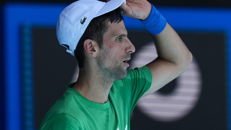 Novak Djokovic de nouveau placé en rétention en Australie, dans l'attente d'une décision de justice
