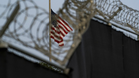 Torture et détentions illégales dans la prison de Guantanamo : 20 ans de non-droit