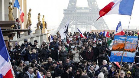 Après l'adoption du pass vaccinal par l'Assemblée, un nouveau samedi de mobilisation en France