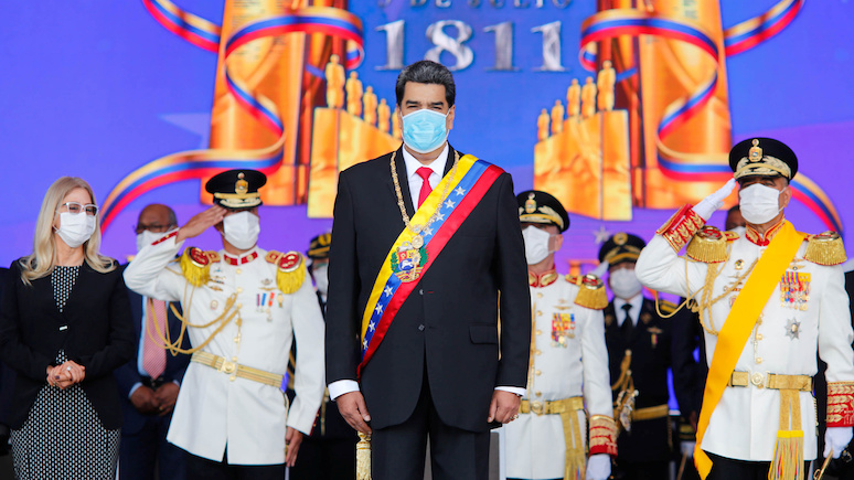 El Periódico: «Дуке обучает снайперов» — Мадуро заявил, что президент Колумбии хочет его убить