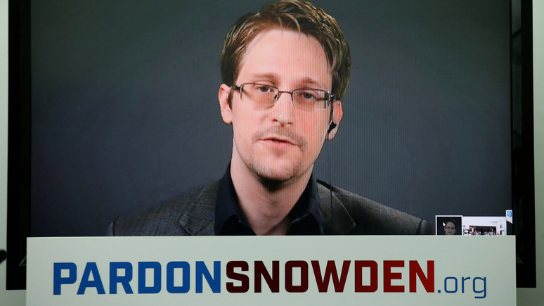 Business Insider: Трамп пообещал «изучить вопрос» о помиловании Сноудена