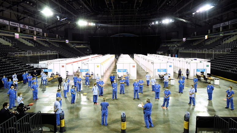 Кумовство и несметная прибыль — обозреватель Insider рассказал, как «ковидно-промышленный комплекс» наживается на пандемии