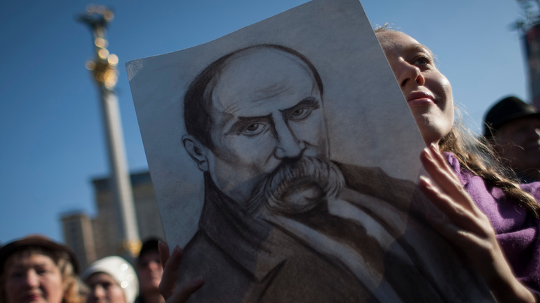 Украинская писательница: Россия продолжит протягивать руки в украинское историческое прошлое