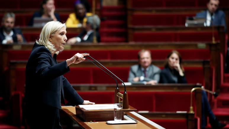 Публицист: французы перестали считать Ле Пен «угрозой»  — политкорректные левые пугают их больше 