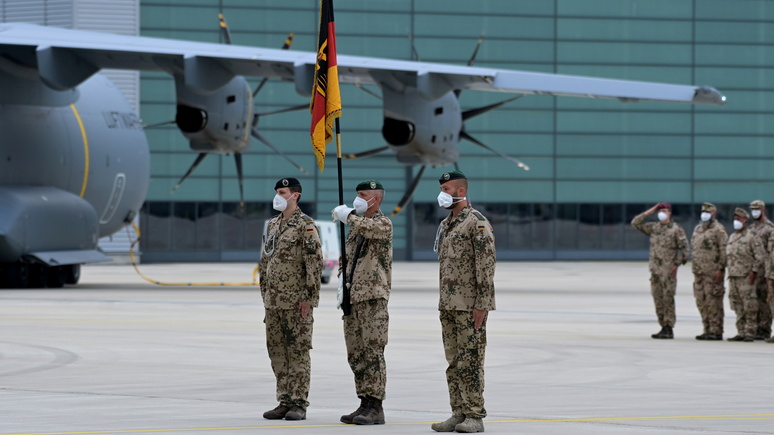 N-TV: вернувшимся из Афганистана немецким военным воздадут почести у Рейхстага