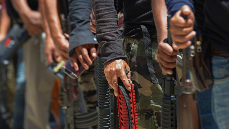 Das Erste: наживались на убийствах — Мексика подала в суд на оружейные компании из США