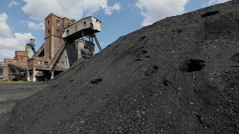 УН: Зеленский пообещал украинцам дать стране угля