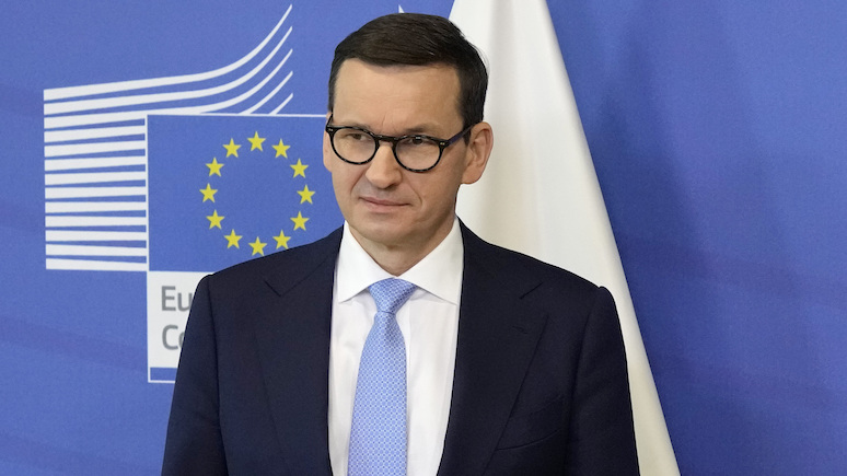 TVN24: «говорит одно, а делает другое» — премьера Польши раскритиковали за санкционный «цинизм» 