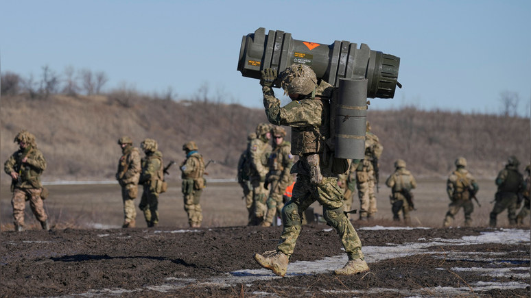 Politico: украинский конфликт истощает западные арсеналы с неумолимой скоростью