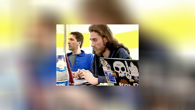 Вооружен ноутбуком и очень опасен