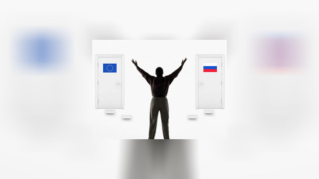 На двух стульях