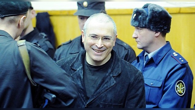 Юбилей под чай с сокамерниками