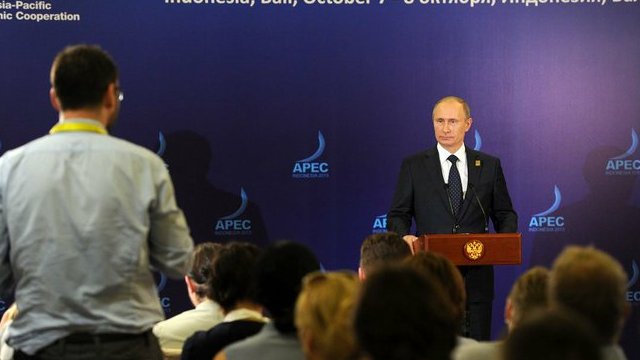 Украинская оппозиция: В отношениях с Киевом Путин сменил кнут на пряник