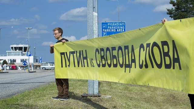 Российские активисты едут за свободой слова в Финляндию