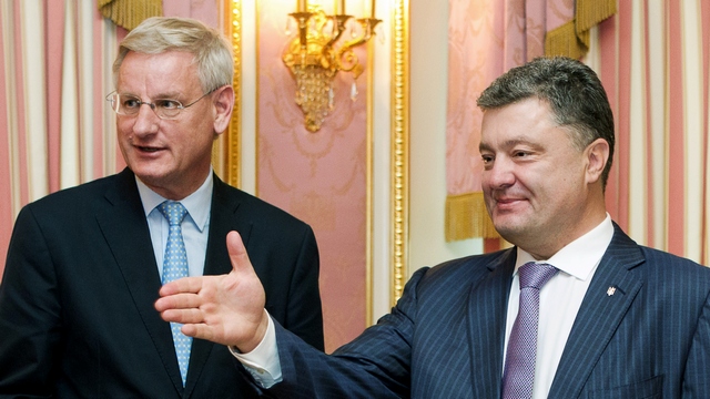 Эксперт: Порошенко не торопится устранять коррумпированные структуры