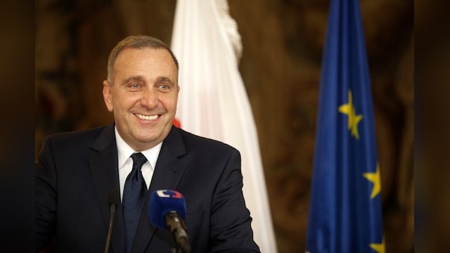 RP: Польский министр предъявил «колониальные» права на Украину