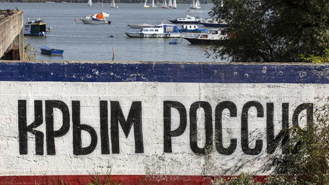France 24: Крымчанам с Россией рай и в шалаше