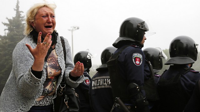 Немецкие СМИ поймали Humans Rights Watch на подлоге с фотографиями