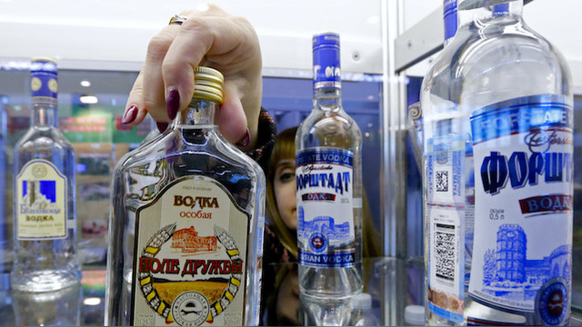 Gazeta Wyborcza: Россияне проживут без мяса и молока – но только не без водки