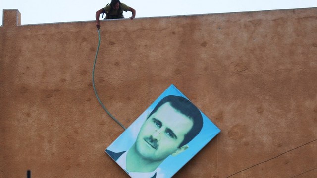 Guardian: Россия предлагала отстранить Асада еще в 2012 году, но Запад не слушал